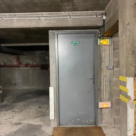 Apartment 3 Pieces Avec Balcon, 10 Minutes Paris Alfortville