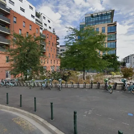 Apartment 3 Pieces Avec Balcon, 10 Minutes Paris Alfortville