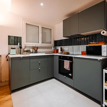 Apartment 3 Pieces Avec Balcon, 10 Minutes Paris Alfortville