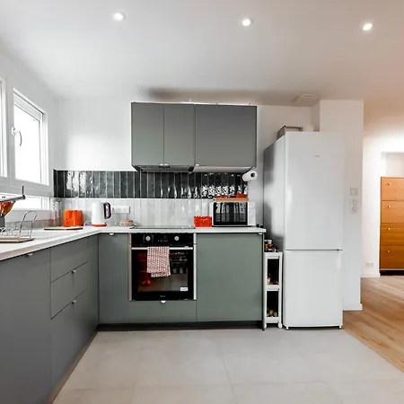 Apartment 3 Pieces Avec Balcon, 10 Minutes Paris Alfortville